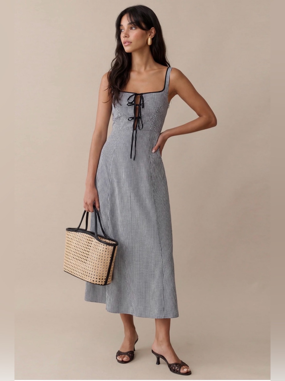 o.pt BABETTE DRESS Gingham Tie-Front Midi Dress - Black & White